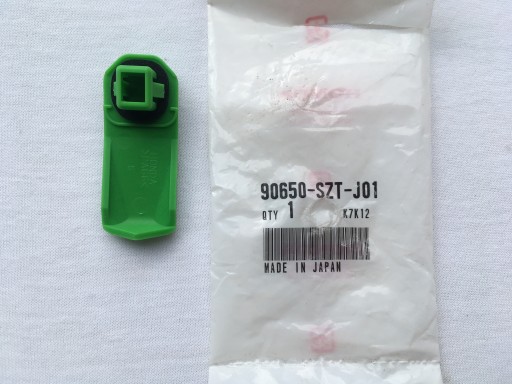 90650-SZT-J01 - Oem 90650-pcs-j01 зажим заднего фонаря honda cr-v cr-z