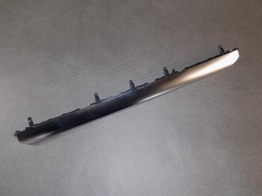 SKODA KAROQ Moulage DEKOR du tableau de bord 57B858418B