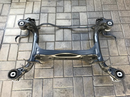 8W0511305 - Audi a4 b9 задняя подвеска тележка салазки траверса люлька задняя балка