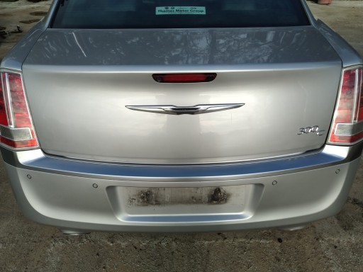 300C LANCIA THEMA 11-19R TAILGATE PS2