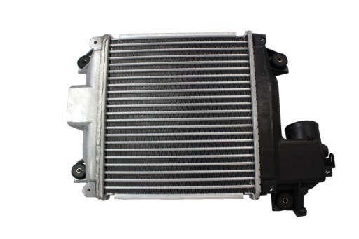 AHE170400L030 - Интеркулер TOYOTA HILUX 05- 179400L060