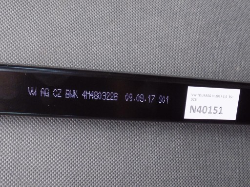 VW TOUAREG III oslonac instrument tabla 4M4803228