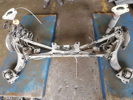 Mini one f55 f56 підвіска задня балка заднього моста