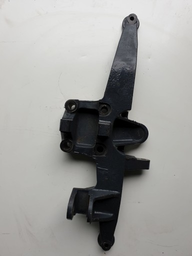 504079161 - Крепление подушки iveco eurocargo дельфин