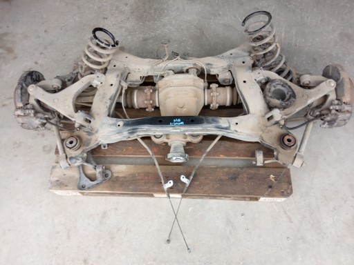 InfinitiQ4503ZawieszenieTyl - Infiniti q45 4.5l 03-08 задня підвіска сша