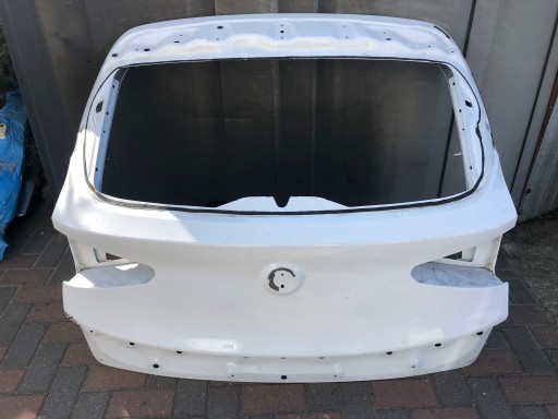 ЗАДНЯЯ ДВЕРЬ ALFA ROMEO STELVIO ПОЗНАНСКАЯ ФОНДОВАЯ БИРЖА