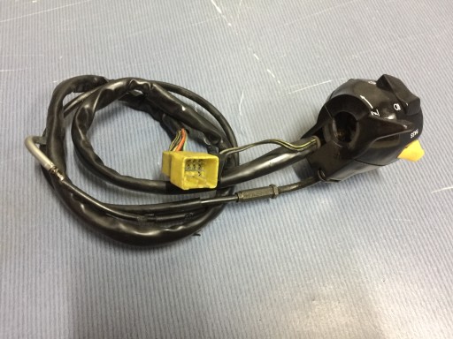 Suzuki srad 600 750 левый переключатель