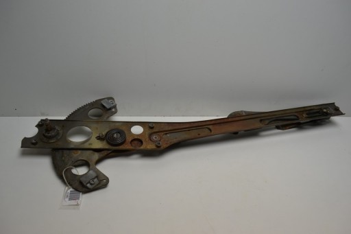 Mercedes R107 SL Стеклоподъемник правой двери