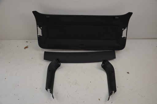 VW TIGUAN 5N ОЗДОБЛЕННЯ КРИШКИ БАГАЖНИКА