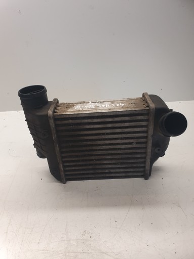 intercooler chladič AUDI A6 C6 3.0 4F0145806AA