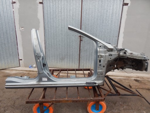 ЧЕТВЕРТЬ ПРАВА РАМА ПЕРЕДНЯ MONDEO MK4 T6