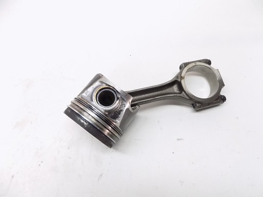 Поршень + шатун-AUDI A4 B7 A6 C6 2.0 TDI BRE