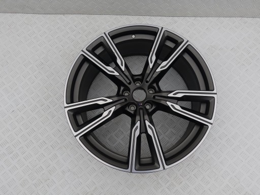 BMW X5 G05 X6 G06 8072002 9,5Jx22 ET37 WZOR 747M