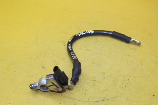 Клема предохранителей минусовая A6 C7 8T0915181