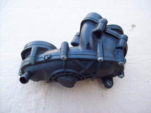 059121111BK - AUDI Q7 A5 A6 C7 корпус термостата 3.0 TDI CRT