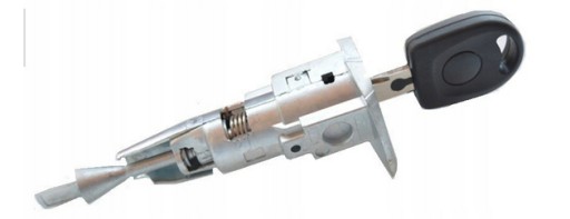 89090=2379`26346 - НОВАЯ ЛЕВАЯ ДВЕРНАЯ ВСТАВКА VW TOUAREG II ОТ 2010