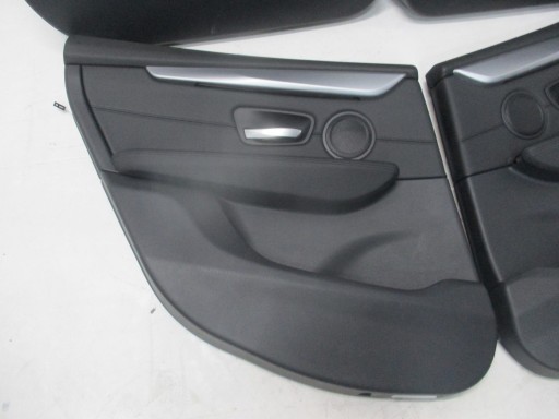 Обивка обивки бекона двери BMW 2 F45 17R