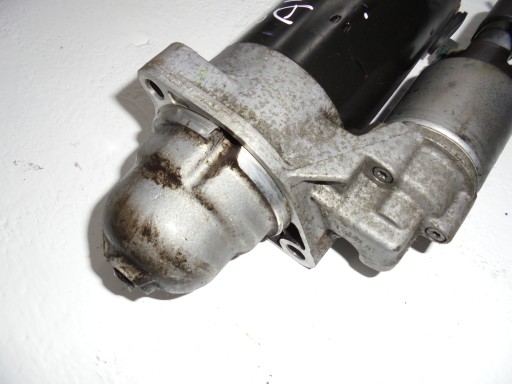 AUDI A4 B7 2,7 TDI starter