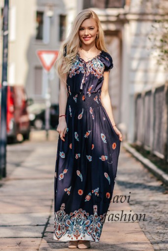 Maxinina clothing clearance
