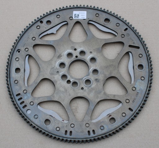 F20 F30 F10 X3 маховик торговый автомат B47 8577213