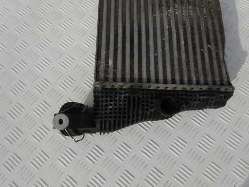 PORSCHE MACAN GTS TURBO intercooler left