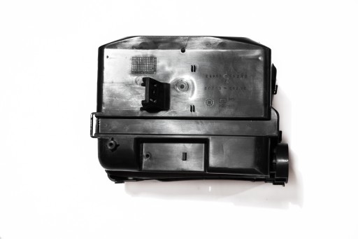 Корпус нагревателя Terrano II R20 272847F000