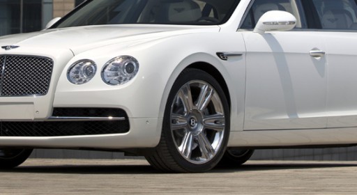 116 117 - BENTLEY FLYING SPUR FS ЛІВА ЧВЕРТЬ ПЕРЕДНЯ 60