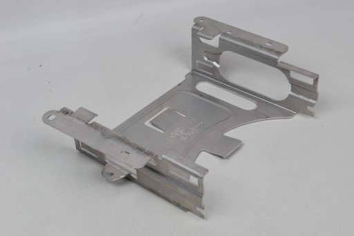 Кронштейн кріплення драйвера Audi R8 4s0035205a