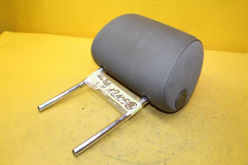 Подголовник левый передний передний A4 B6