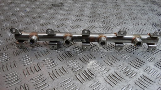 IDEALNA injection ramp PORSCHE 971 AUDI A8 1