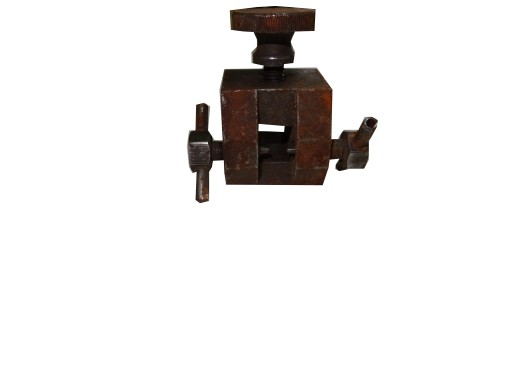 ПРЕСС-ПОДБОРЩИК MAN MERCEDES IVECO