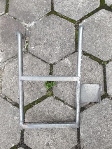 941 520 - ACTROS MP3 MP2 СХОДИ СХОДИНКИ СХОДИНКИ