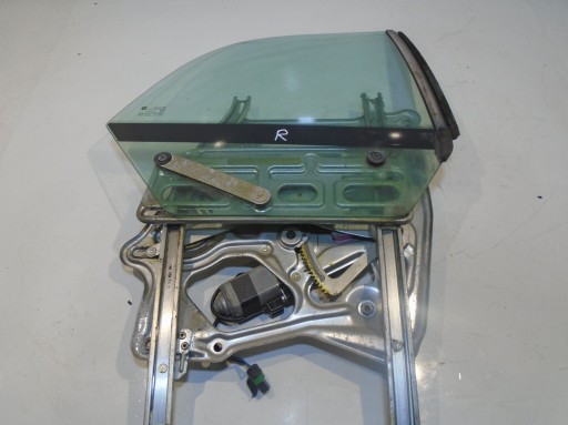 СТЕКЛО ПРАВЫЙ ЗАДНИЙ МЕХАНИЗМ ASTRA И F КАБРИОЛЕТ