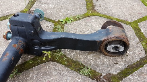 Actros mp4 кріплення кабіни тримач перекидної тяги 9603170524 9603100073