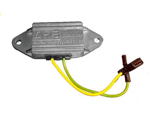 REGULATOR NAPIĘCIA ALTERNATORA FIAT 126P POLONEZ