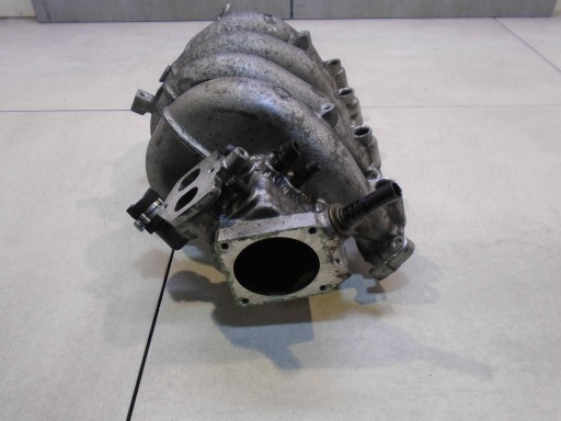 intake manifold VOLVO V40 2.0T 8627357