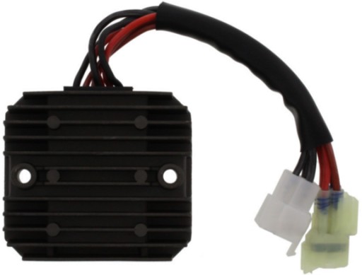 700.18.14 - Регулятор напруги Suzuki DL 650 A V-Strom ABS 07