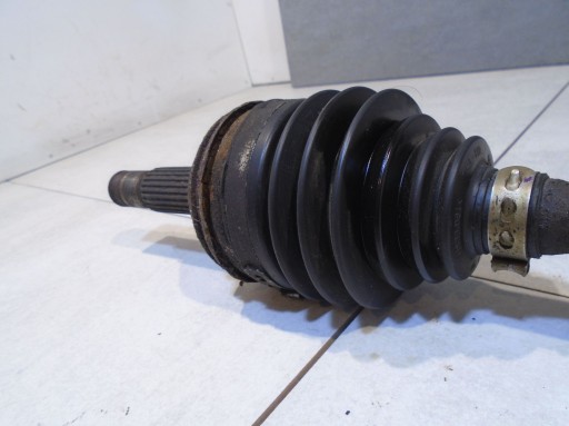 semi-axis left short. TOYOTA YARIS 1.0