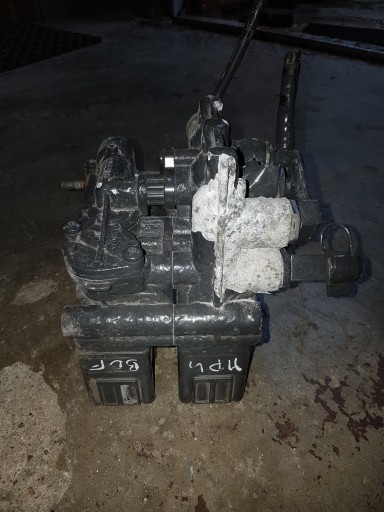 0013271225, - Actros mp4 arocs antos подушка підвіски клапан ecas 0013271225