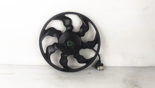 3137230146 - HYUNDAI i30 II вентилятор радиатора 2011-2017