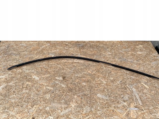 Рейка даху ліва 4m8853703 AUDI Q8