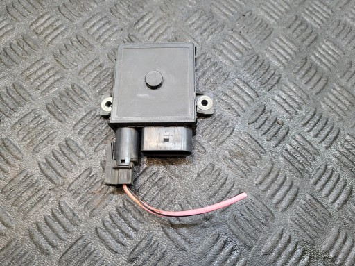 Контролер свічок розжарювання a6715450236 ssangyong korando iii 3 c 2.0 d e-xdi