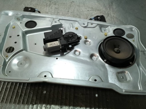 Склопідйомник лівий передній skoda fabia i 6y1959801