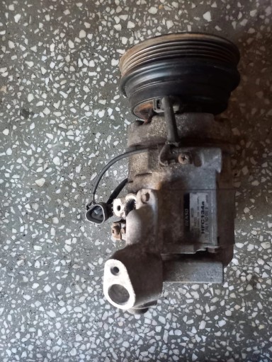 447220-4303 - КОМПРЕСОР КОНДИЦІОНЕРА TOYOTA RAV4 II LIFT 2004