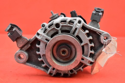 Генератор toyota yaris 3 iii 1.0 vvti 14 лет