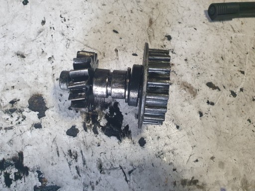 070263B - Повний привод генератора колесо vw t5 2.5 tdi