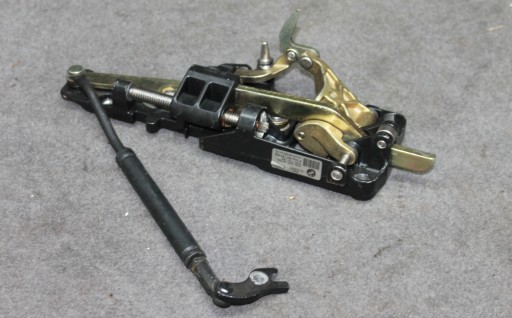 7031362 - BMW E46 CABRIO замок засов тяга крыши П