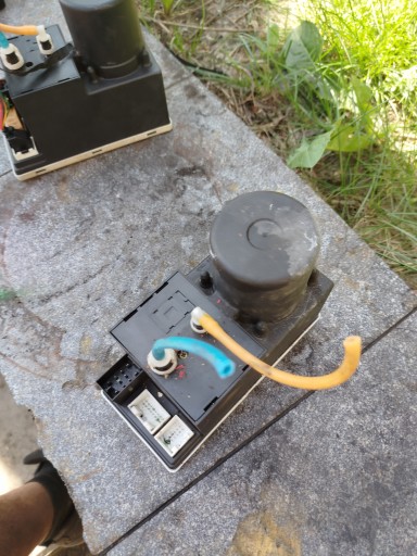 Насос центрального замка audi a3 8d0862257c