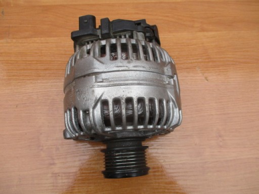 0124515022 045103021N - Генератор vw polo fabia 1.4 tdi 045903023a 120a