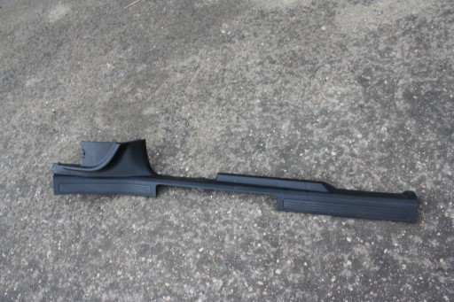 735481603 - педаль порога внутрішня права Grande Punto 5D